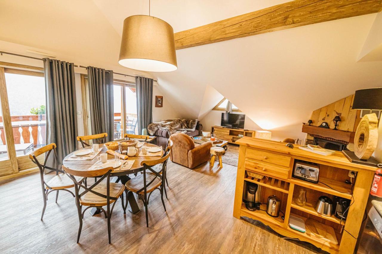 Chalet La Perle De L'Oisans - Appartements D'Exception Vaujany Exterior photo