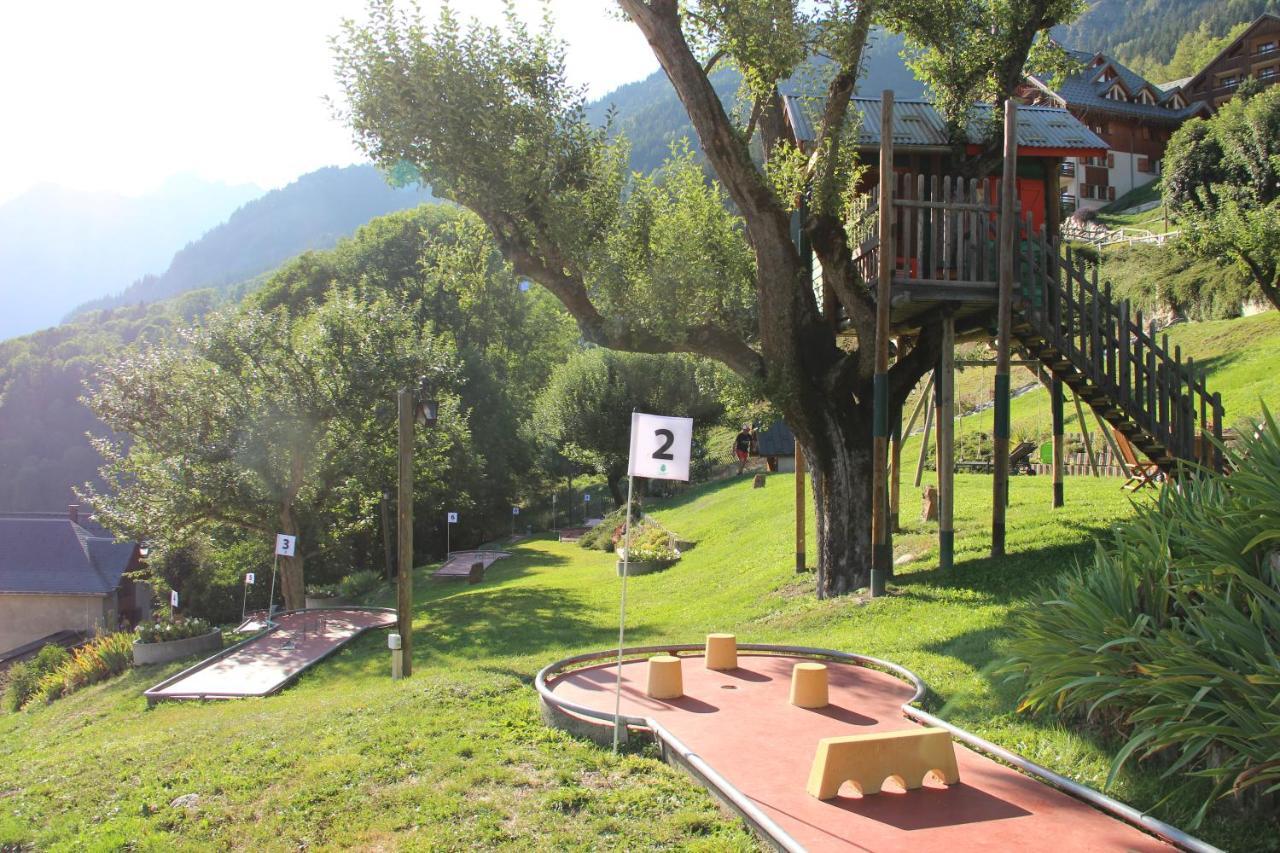 Chalet La Perle De L'Oisans - Appartements D'Exception Vaujany Exterior photo